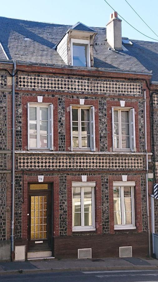 Tout Un 2Eme Etage A 300 Metres De La Mer, Chez L'Habitant ! Fécamp Zewnętrze zdjęcie